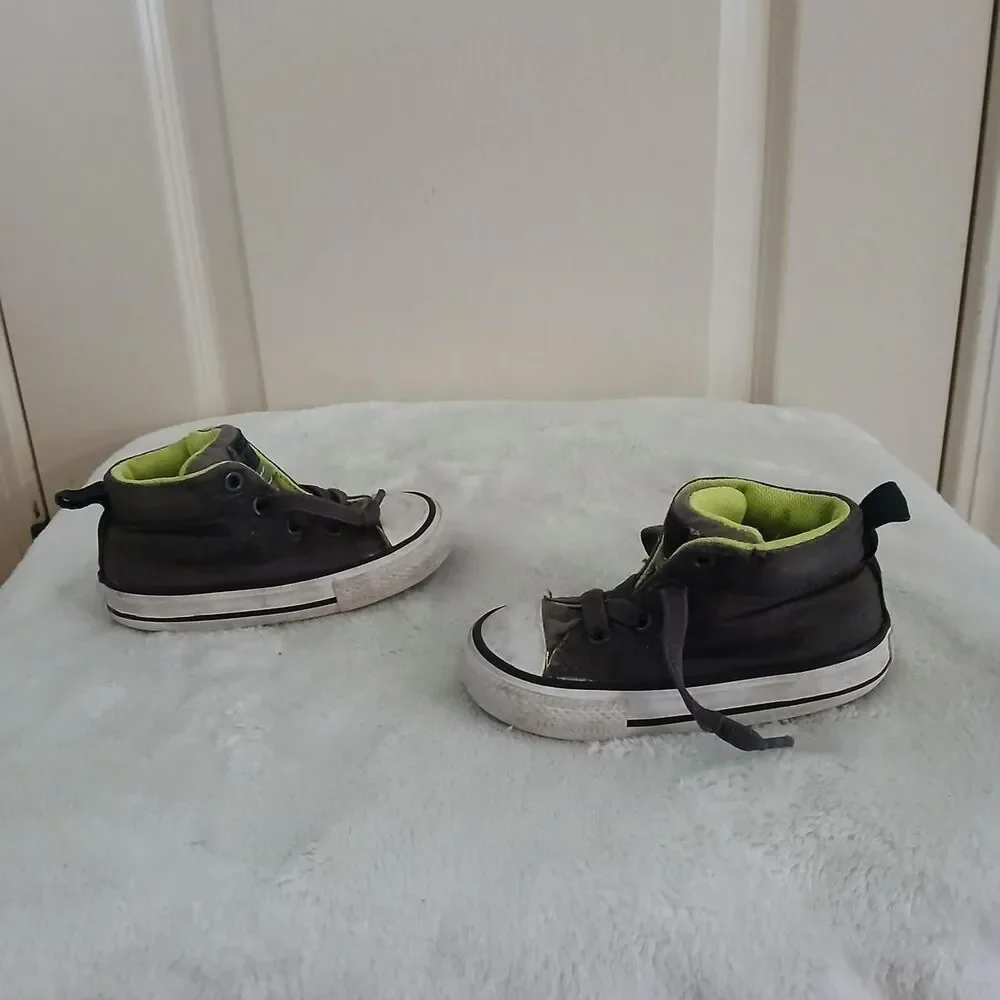 Converse Grey & Lime Green High Top Sneakers Kids 5 Skater Grunge Classic